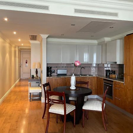 Cape Royale Apartment 810 เคปทาวน์ ภายนอก รูปภาพ